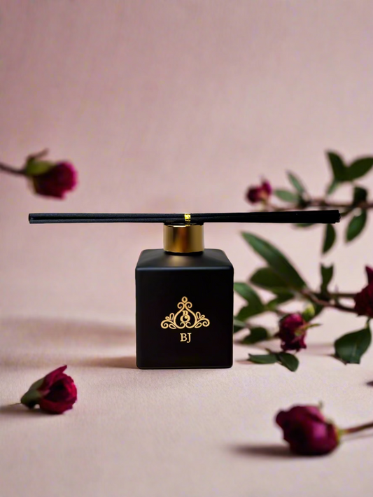 Luxury Black - Red Rose, Peony & Sandalwood Reed Diffuser